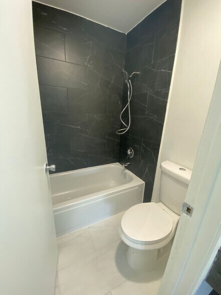 Building Photo - 1919 Prairie Sq