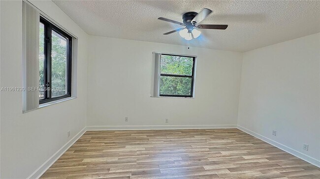 Building Photo - 10135 W Sunrise Blvd