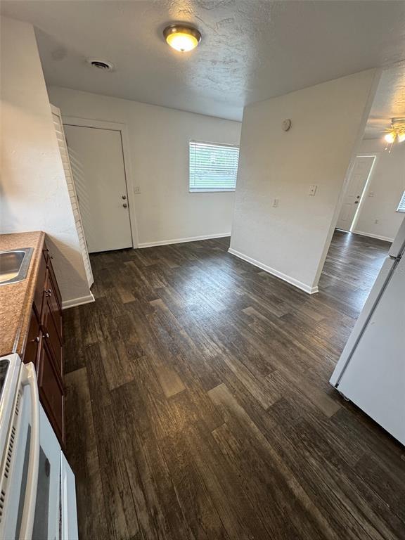 Building Photo - 1703 NE 70th St