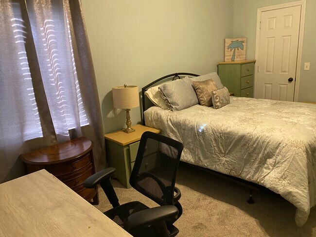 Building Photo - 217 Brendalwood Blvd