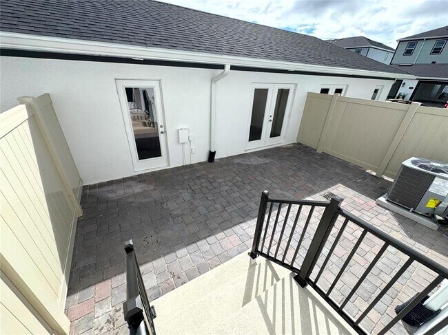 Building Photo - 15388 Burgtheater Dr
