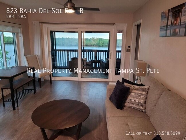 Building Photo - 823 Bahia Del Sol Dr