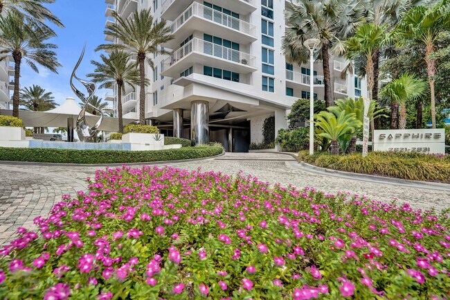 Building Photo - 2821 N Ocean Blvd