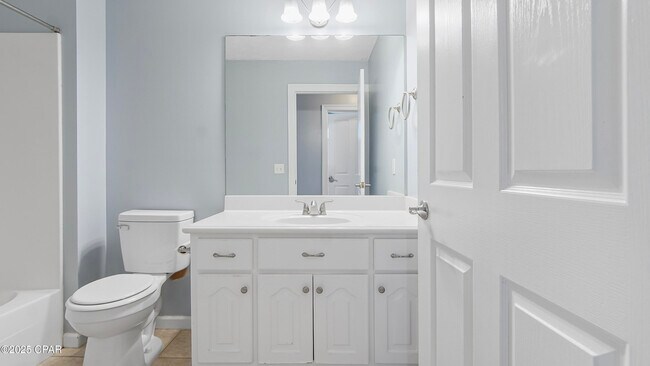 Building Photo - 4806 McCall Ln