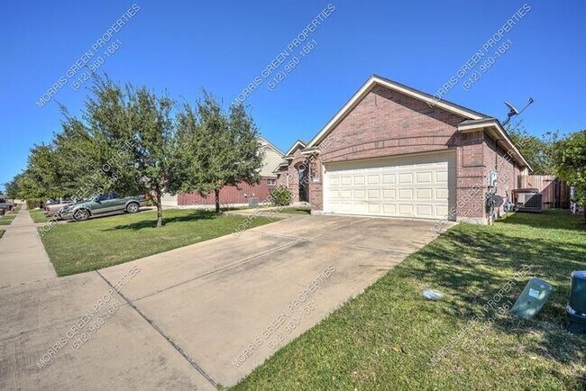 Building Photo - 138 Justin Leonard Dr