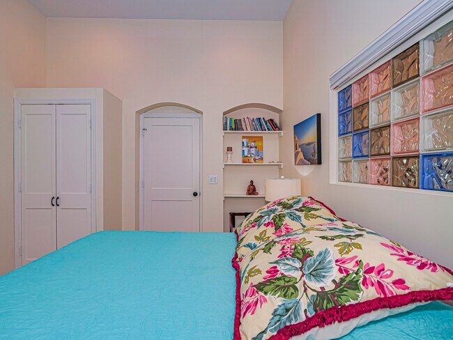 Building Photo - 8382 Satin Leaf Ct