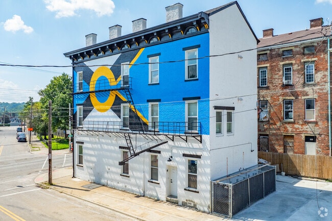 Building Photo - 2900 Colerain Ave