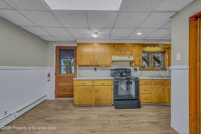 Building Photo - 2513 N Main Ave