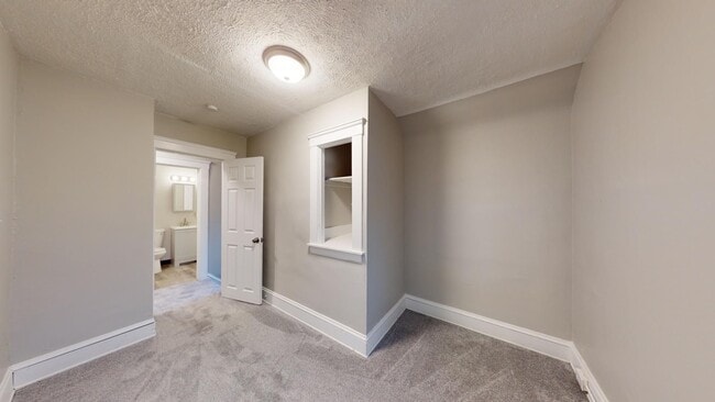 Building Photo - Brooklyn Centre neighborhood - 3  bedroom/...
