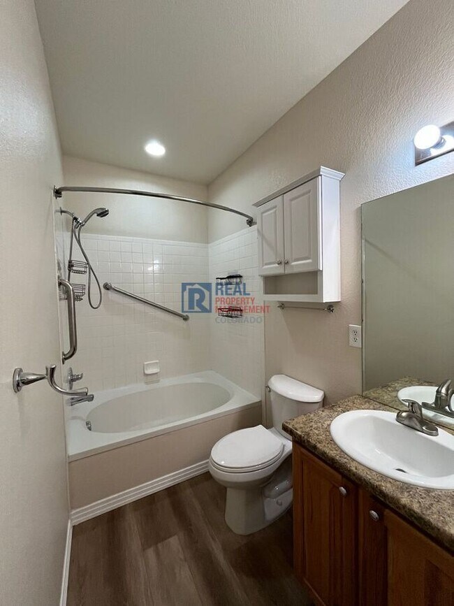 Building Photo - 9591 Pearl Cir