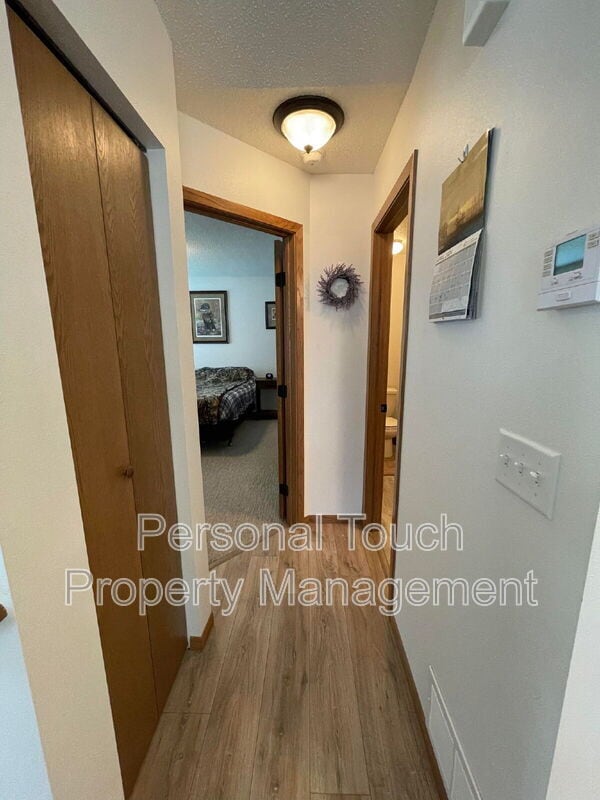Building Photo - 2520 5th St W