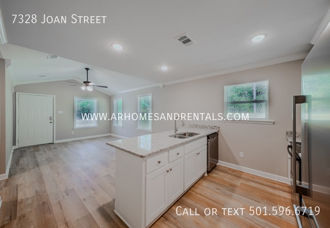 Building Photo - 7328 Joan St