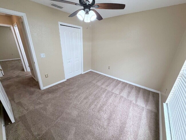 Building Photo - Charming 3BR/2BA Rental in Hillside Heights – South Lakeland