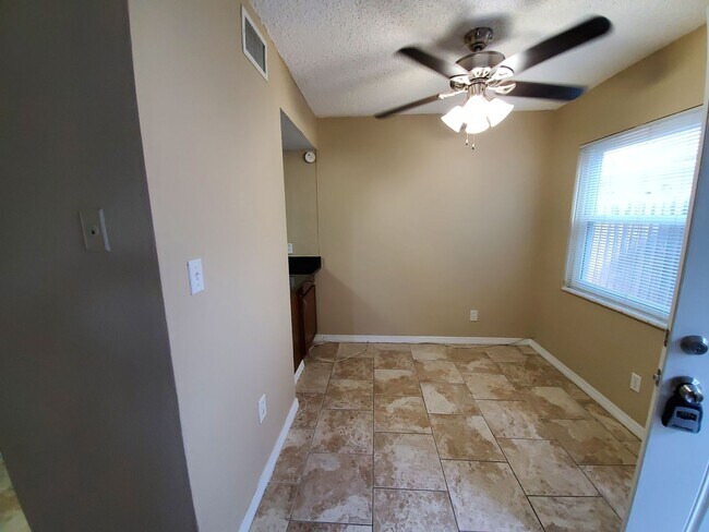 Building Photo - 4115 32nd St N