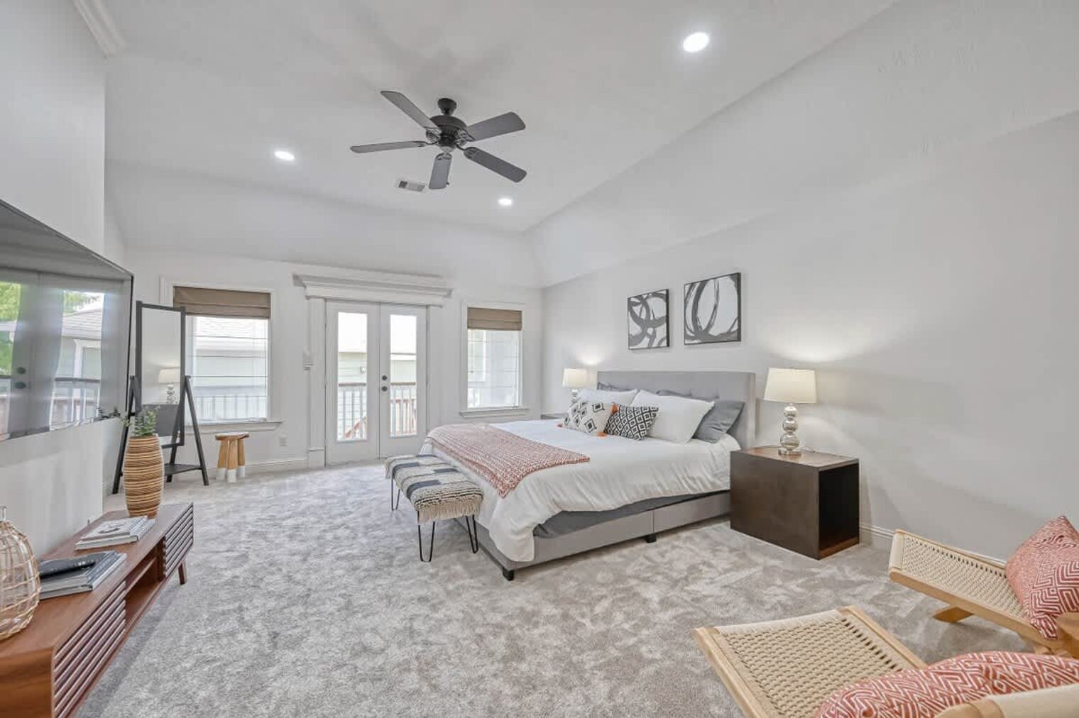 Building Photo - 1352 Dorothy St