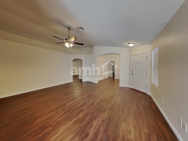 Building Photo - 3237 E Blackhawk Dr