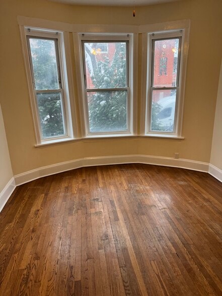 Building Photo - 2703 W Haddon Ave