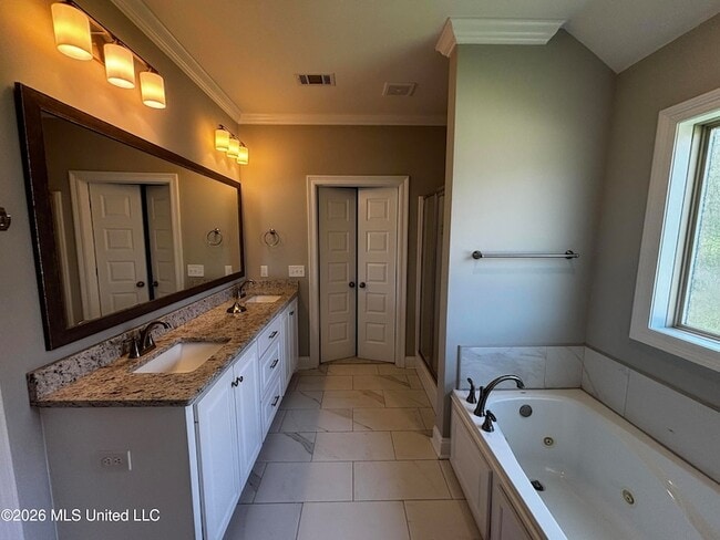Building Photo - 310 Candlewood Ct