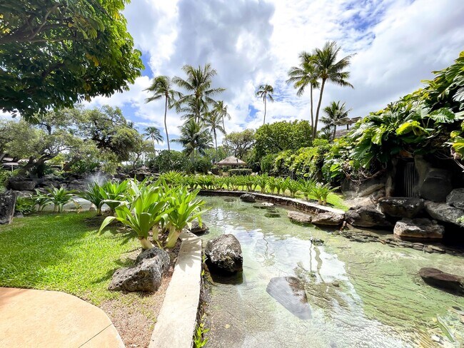 Building Photo - Panoramic Views from Hawaii Kai Condo