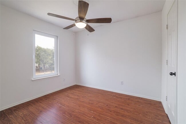 Building Photo - 13237 Coomes Dr