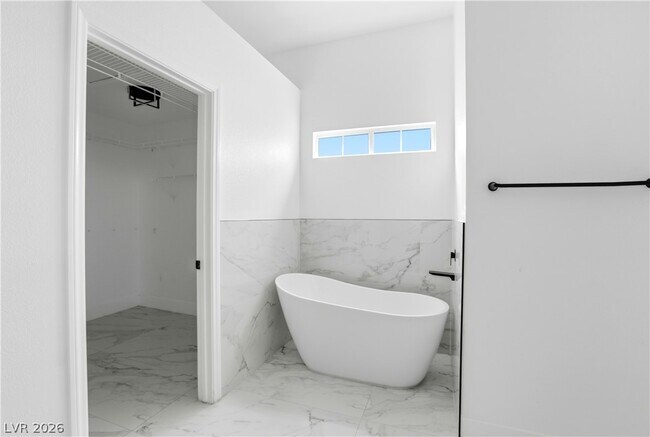 Building Photo - 5204 Elm Grove Dr