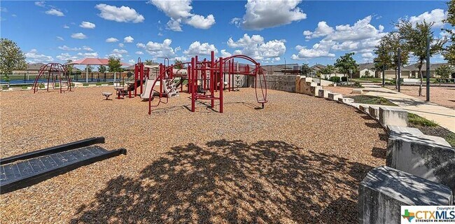 Building Photo - 108 Frederick Dr