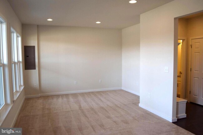 Building Photo - 19974 Abram Ter