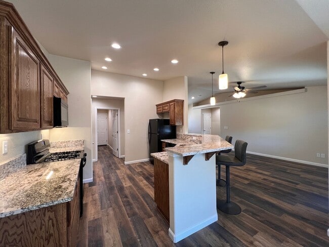 Building Photo - 4-bedroom home in Fallon