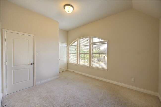 Building Photo - 6730 Sotoria Ln