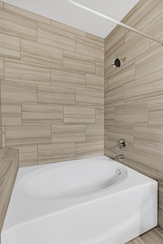 Building Photo - 11069 Gem Valley Rd