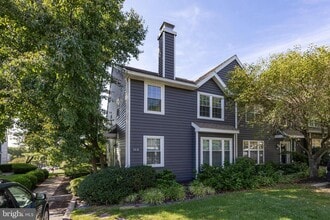 Building Photo - 112 Whistling Swan Ln