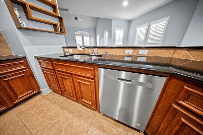 Building Photo - 3123 Dallas St