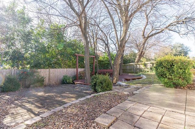 Building Photo - 3009 Cedar Crest Dr