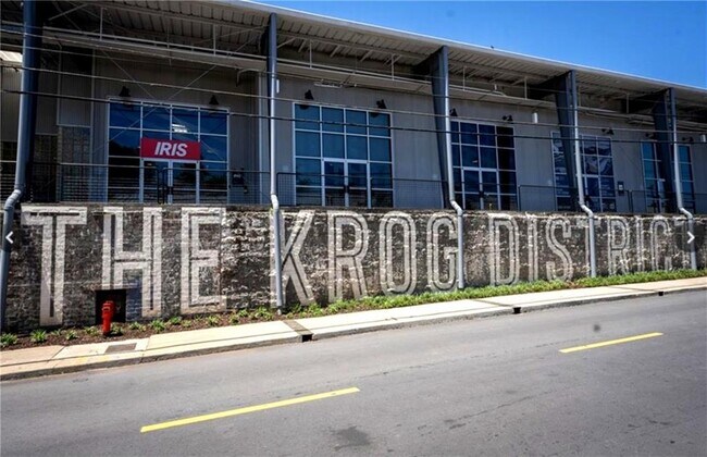 Building Photo - 52 Reynolds Square Ln