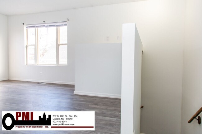 Building Photo - 2929 N 49th St