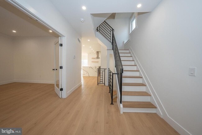 Primary Photo - 314 N Essex Ave