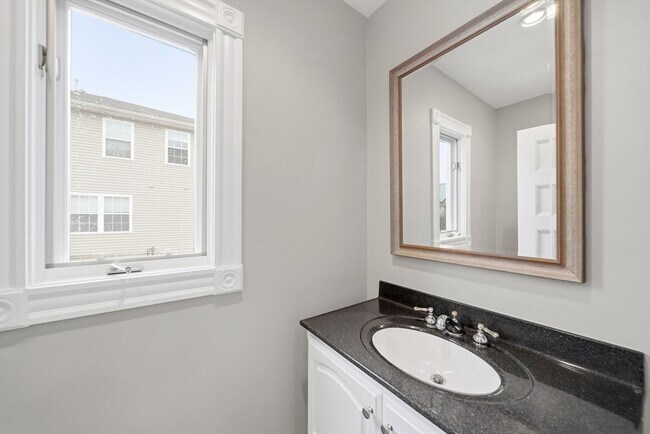 Building Photo - 309 Hillside Ave