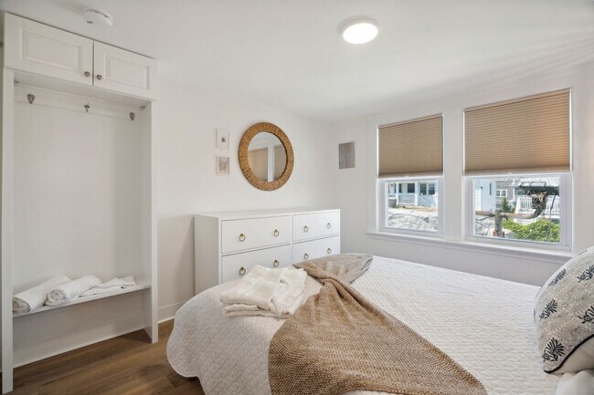 Building Photo - 61 Ocean Blvd