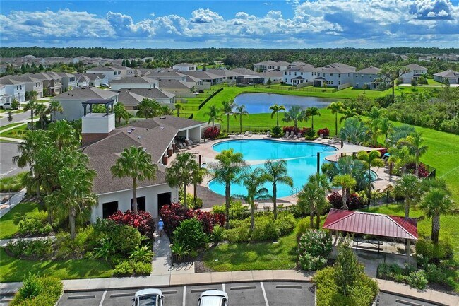 Building Photo - 5675 Chorleywood Ln