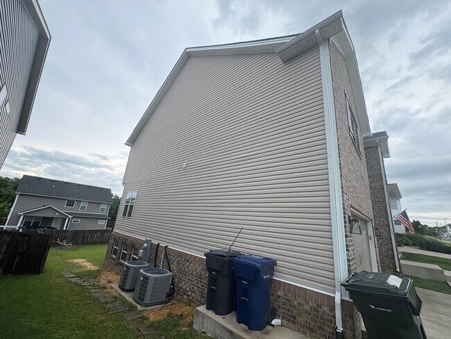 Building Photo - 3548 Stolen Horse Trace