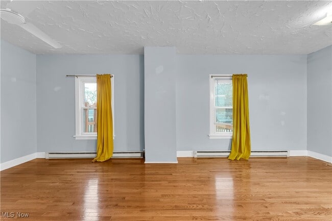 Building Photo - 1289 W 115th St