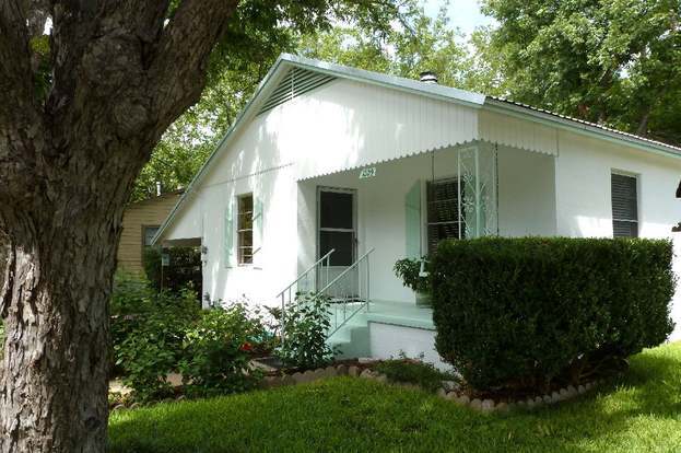 Primary Photo - 1500 Ullrich Ave