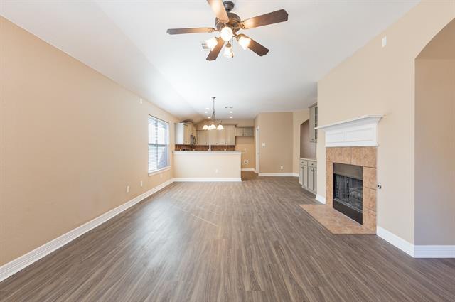 Building Photo - 1617 Nighthawk Dr