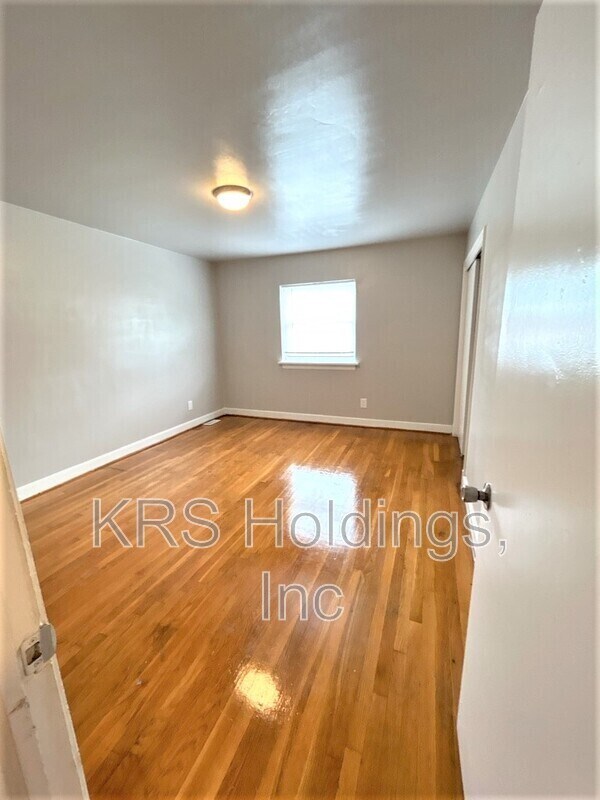 Building Photo - 2776 Goolsby Ave