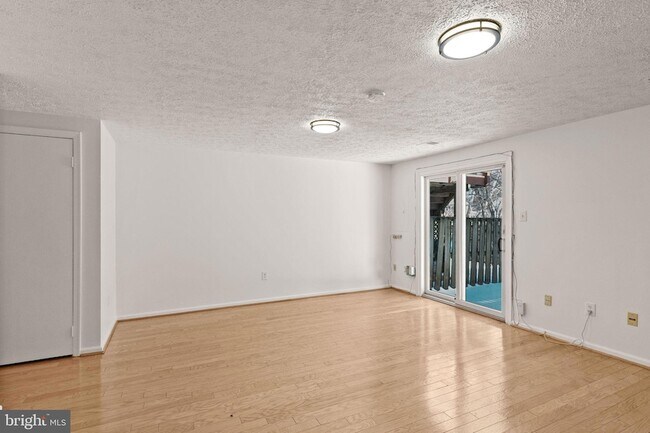 Building Photo - 14428 Black Horse Ct