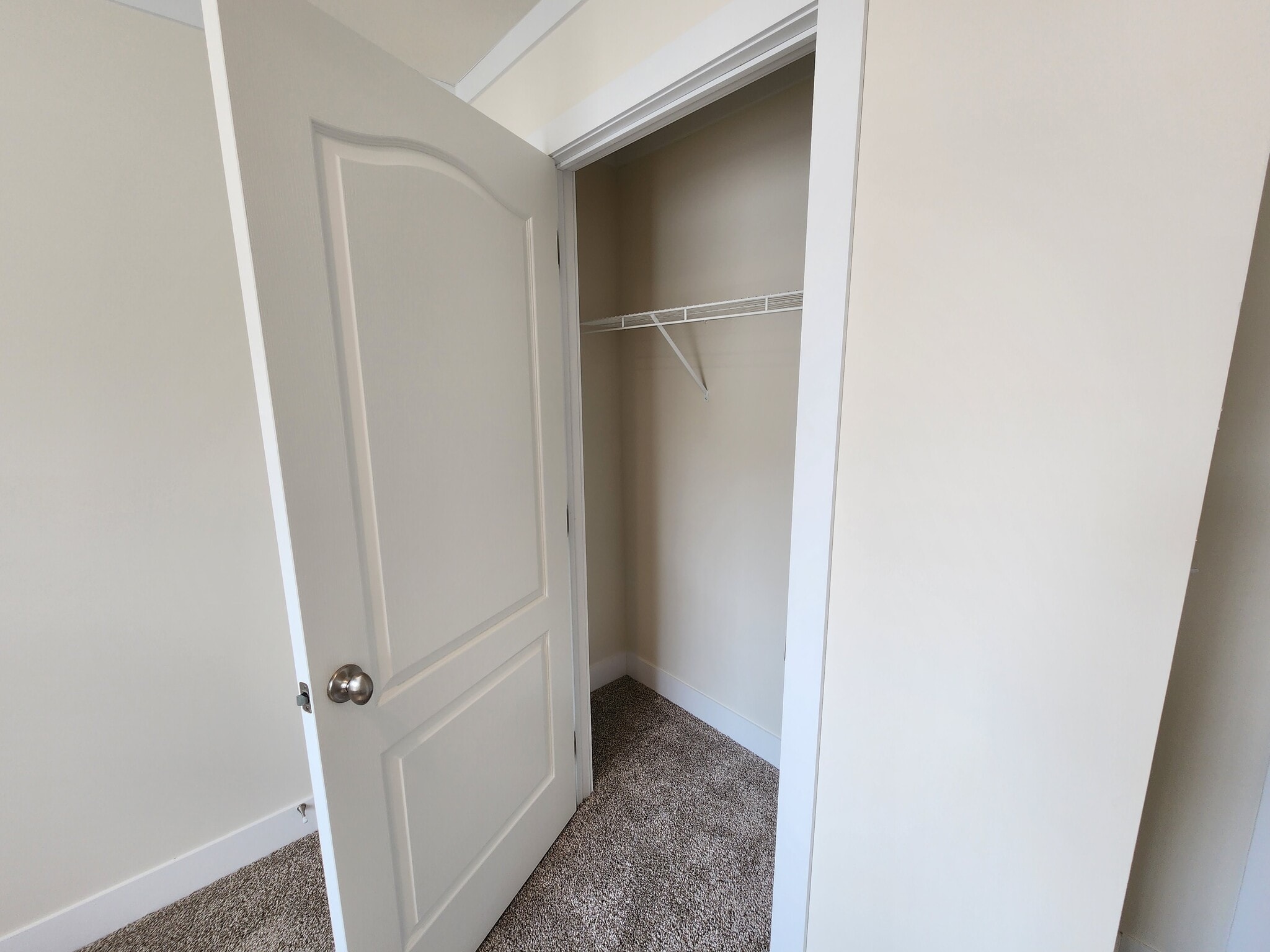 Building Photo - 17 Video Ct