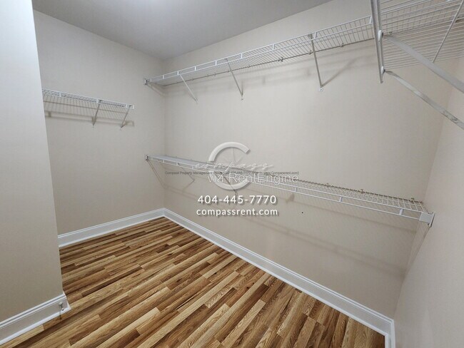 Building Photo - 6031 Burnt Hickory Trail