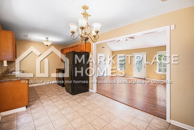 Building Photo - 371 Orange Blossom Trail