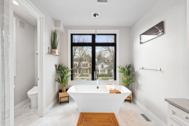 Building Photo - Luxury 4BD, 6BA Cherry Creek Home with 4 Outdoor Spaces