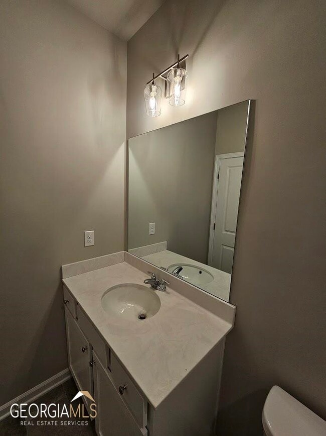 Building Photo - 6 Iron Dr